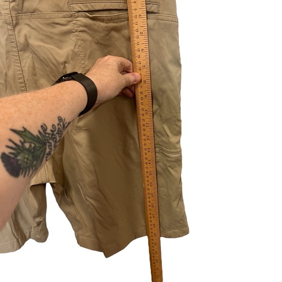 Wrangler Outdoor Confort Waist Shorts, flat front size men’s 40 - Picture 3 of 14